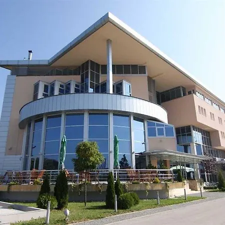 Exclusive Otel 4*
