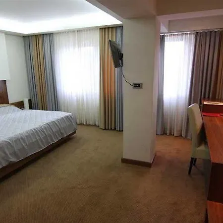 Exclusive Otel 4*